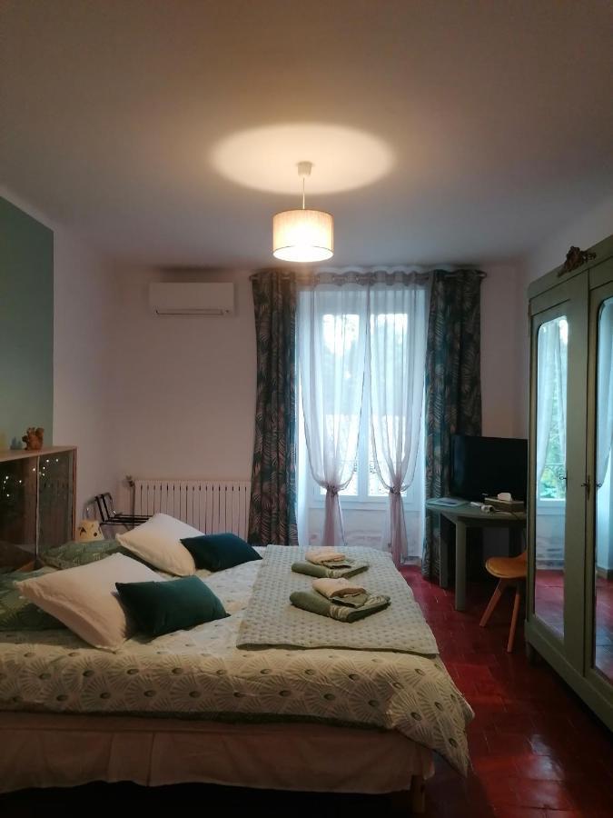 Mas De Brignon, Chambres D'Hotes, Marguerittes, Gard المظهر الخارجي الصورة